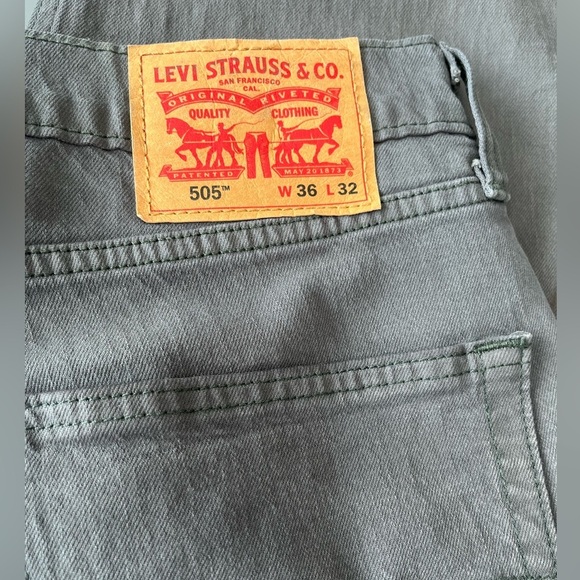 [W36L32]Levi’s 505 Men's Gray Straight Jeans - Picture 6 of 8